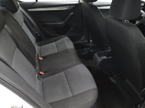 Skoda Octavia III (A7) с пробегом 2014 года, цена 425 000 рублей, 346025 км, лифтбек, Автокод Объявления