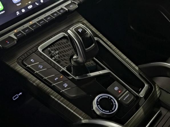 Geely Atlas Pro с пробегом 2024 года, цена 2 390 000 рублей, 18804 км, внедорожник, Автокод Объявления