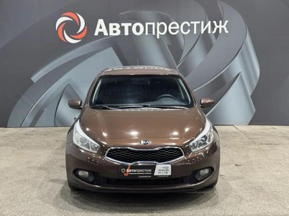 Kia Ceed II с пробегом 2013 года, цена 830 000 рублей, 189455 км, хэтчбек, Автокод Объявления