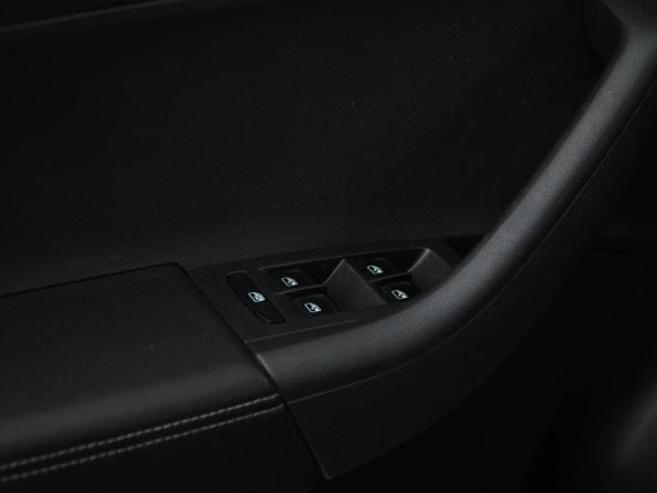 Skoda Rapid II с пробегом 2020 года, цена 1 645 055 рублей, 44987 км, лифтбек, Автокод Объявления