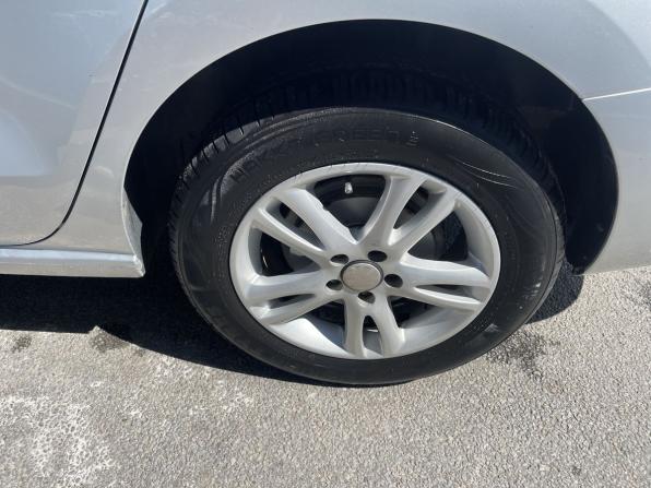 Volkswagen Polo V с пробегом 2014 года, цена 989 000 рублей, 119387 км, седан, Автокод Объявления