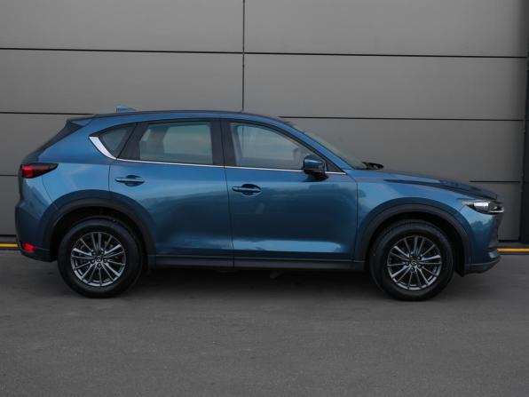 Mazda CX-5 II с пробегом 2017 года, цена 1 998 000 рублей, 245156 км, внедорожник, Автокод Объявления