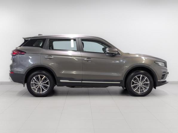 Geely Atlas Pro с пробегом 2023 года, цена 1 960 000 рублей, 53080 км, внедорожник, Автокод Объявления