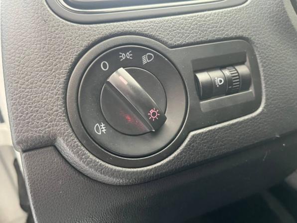 Volkswagen Polo V с пробегом 2015 года, цена 745 000 рублей, 184230 км, седан, Автокод Объявления