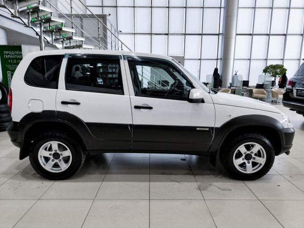 Chevrolet Niva I Рестайлинг с пробегом 2019 года, цена 750 000 рублей, 107420 км, внедорожник, Автокод Объявления