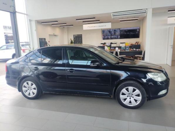 Skoda Octavia II (A5) Рестайлинг с пробегом 2011 года, цена 652 500 рублей, 226576 км, лифтбек, Автокод Объявления