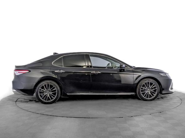 Toyota Camry VIII (XV70) Рестайлинг с пробегом 2023 года, цена 3 700 000 рублей, 56533 км, седан, Автокод Объявления