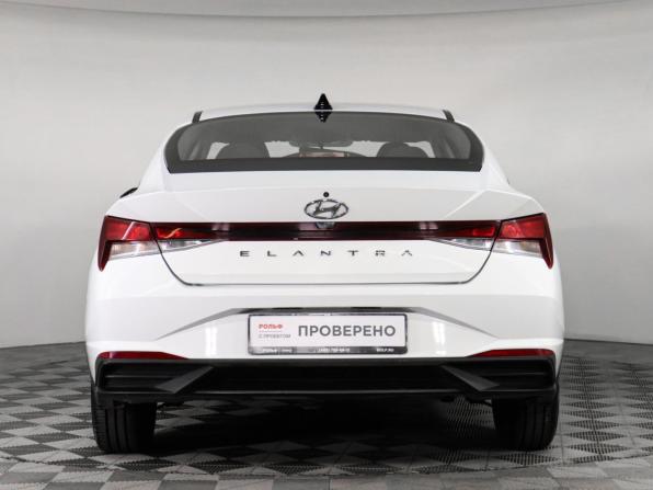 Hyundai Elantra VII (CN7) с пробегом 2021 года, цена 1 897 000 рублей, 67394 км, седан, Автокод Объявления