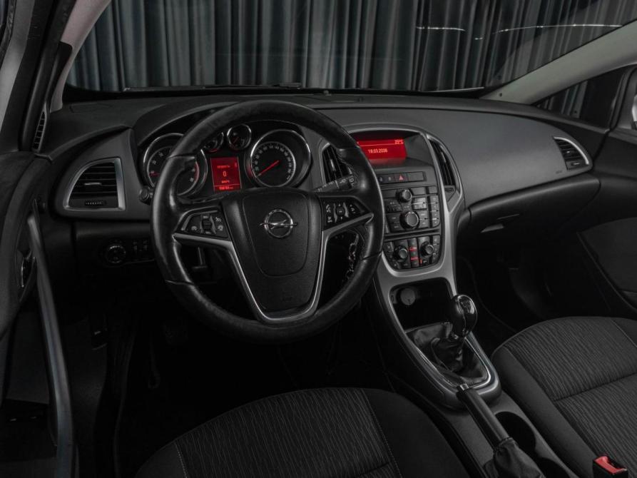 Opel Astra J Рестайлинг Тюмень  - изображение 10