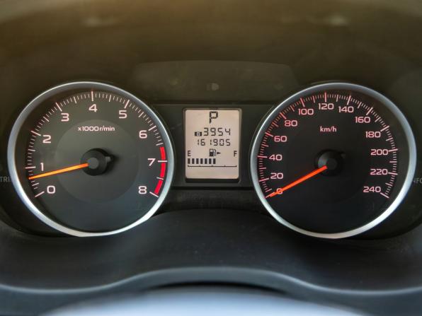 Subaru XV I с пробегом 2011 года, цена 1 268 000 рублей, 161905 км, внедорожник, Автокод Объявления