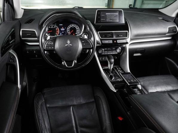 Mitsubishi Eclipse Cross I с пробегом 2018 года, цена 1 869 000 рублей, 94287 км, внедорожник, Автокод Объявления