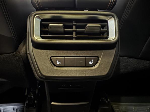 Geely Okavango I Рестайлинг с пробегом 2023 года, цена 2 459 000 рублей, 66000 км, внедорожник, Автокод Объявления