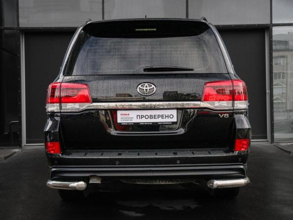 Toyota Land Cruiser 200 Series Рестайлинг 2 с пробегом 2017 года, цена 7 590 000 рублей, 117929 км, внедорожник, Автокод Объявления