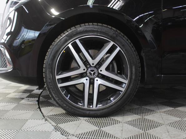 Mercedes-Benz V-Класс III (W447) Рестайлинг с пробегом 2021 года, цена 8 890 000 рублей, 22000 км, минивэн, Автокод Объявления