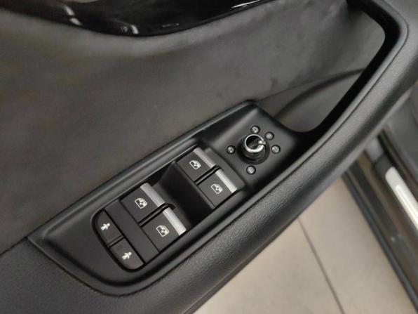 Audi Q7 II (4M) с пробегом 2019 года, цена 4 199 000 рублей, 116000 км, внедорожник, Автокод Объявления