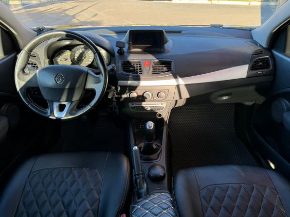 Renault Fluence I с пробегом 2010 года, цена 551 000 рублей, 222369 км, седан, Автокод Объявления