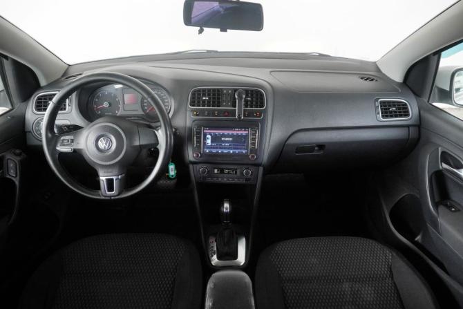 Volkswagen Polo V с пробегом 2012 года, цена 650 000 рублей, 251191 км, седан, Автокод Объявления