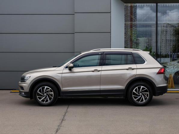 Volkswagen Tiguan II с пробегом 2018 года, цена 1 779 000 рублей, 229610 км, внедорожник, Автокод Объявления