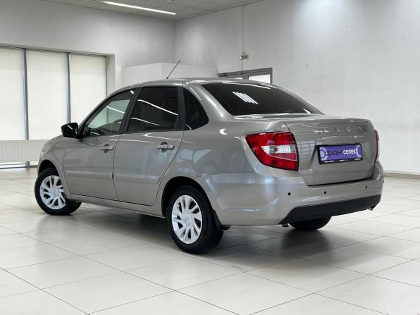 Lada (ВАЗ) Granta I Рестайлинг с пробегом 2020 года, цена 900 000 рублей, 50000 км, седан, Автокод Объявления