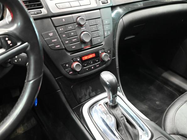 Opel Insignia I с пробегом 2011 года, цена 700 000 рублей, 184331 км, седан, Автокод Объявления