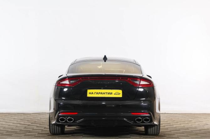 Kia Stinger I с пробегом 2017 года, цена 2 659 000 рублей, 165000 км, лифтбек, Автокод Объявления