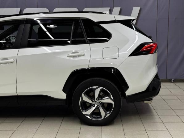 Toyota RAV4 V (XA50) с пробегом 2020 года, цена 4 599 000 рублей, 89651 км, внедорожник, Автокод Объявления