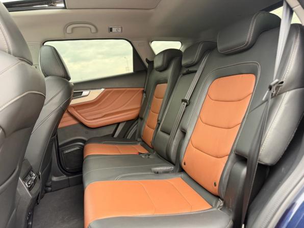 JETOUR X70 I с пробегом 2022 года, цена 1 850 000 рублей, 61300 км, внедорожник, Автокод Объявления