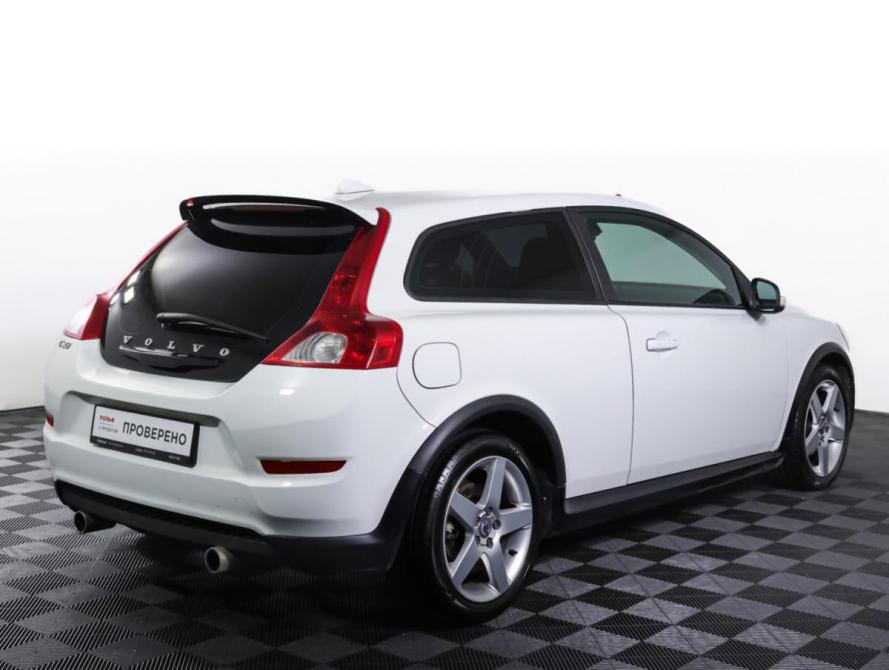 Volvo C30 I Рестайлинг Москва  - изображение 5