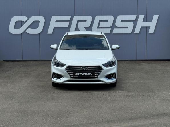 Hyundai Solaris II с пробегом 2019 года, цена 1 499 000 рублей, 123249 км, седан, Автокод Объявления