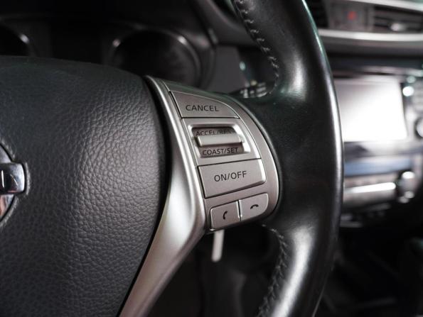 Nissan Qashqai II с пробегом 2014 года, цена 1 529 000 рублей, 101377 км, внедорожник, Автокод Объявления