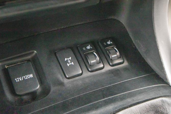 Toyota Land Cruiser Prado 120 Series с пробегом 2004 года, цена 1 599 000 рублей, 300000 км, внедорожник, Автокод Объявления
