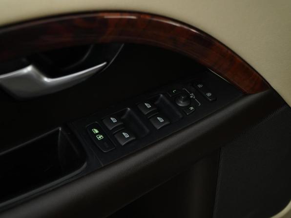 Volvo XC70 II с пробегом 2010 года, цена 1 357 077 рублей, 261562 км, универсал, Автокод Объявления