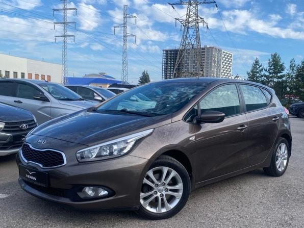Kia Ceed II с пробегом 2012 года, цена 1 190 000 рублей, 109893 км, хэтчбек, Автокод Объявления