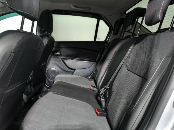 Renault Logan II Рестайлинг с пробегом 2021 года, цена 999 000 рублей, 99862 км, седан, Автокод Объявления