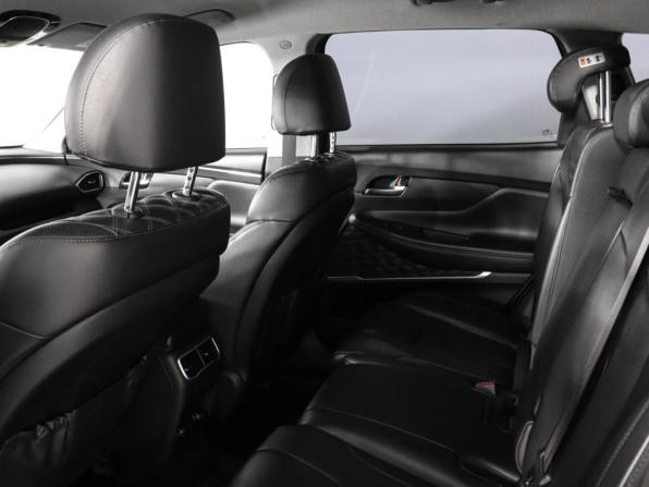 Hyundai Santa Fe IV Рестайлинг с пробегом 2021 года, цена 2 897 000 рублей, 151000 км, внедорожник, Автокод Объявления