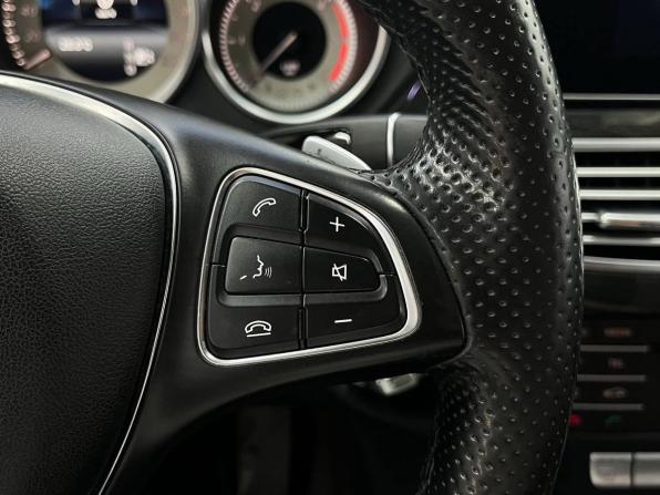 Mercedes-Benz CLS II (C218) Рестайлинг с пробегом 2017 года, цена 3 269 900 рублей, 205829 км, седан, Автокод Объявления