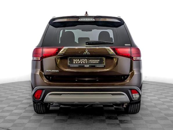 Mitsubishi Outlander III Рестайлинг 3 с пробегом 2021 года, цена 2 750 000 рублей, 65267 км, внедорожник, Автокод Объявления