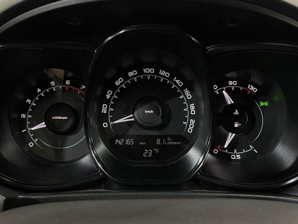 Lada (ВАЗ) Vesta I с пробегом 2017 года, цена 739 000 рублей, 142164 км, седан, Автокод Объявления