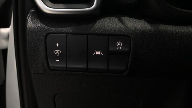 Kia Sportage IV Рестайлинг с пробегом 2020 года, цена 2 485 000 рублей, 60552 км, внедорожник, Автокод Объявления
