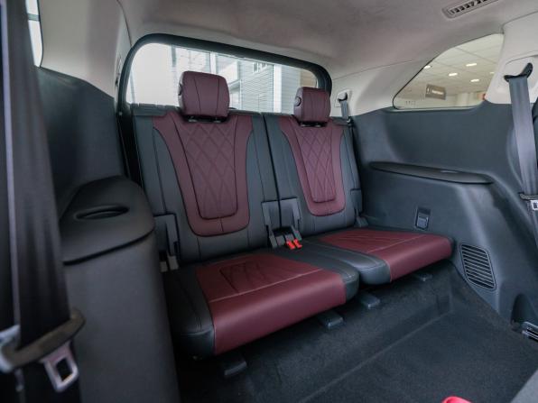 Hongqi HS7 II с пробегом 2025 года, цена 5 590 000 рублей, 4 км, внедорожник, Автокод Объявления