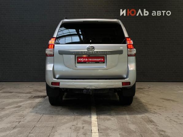 Toyota Land Cruiser Prado 150 Series Рестайлинг 1 с пробегом 2014 года, цена 2 930 000 рублей, 245081 км, внедорожник, Автокод Объявления
