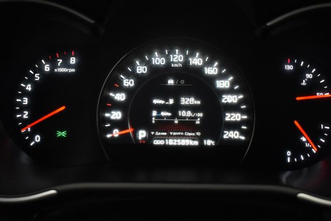 Kia Sorento II Рестайлинг с пробегом 2013 года, цена 1 670 000 рублей, 182589 км, внедорожник, Автокод Объявления