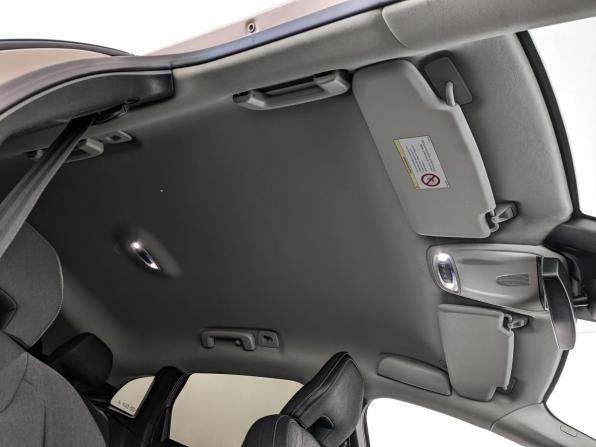 Volvo V40 Cross Country I с пробегом 2013 года, цена 1 490 000 рублей, 117941 км, хэтчбек, Автокод Объявления