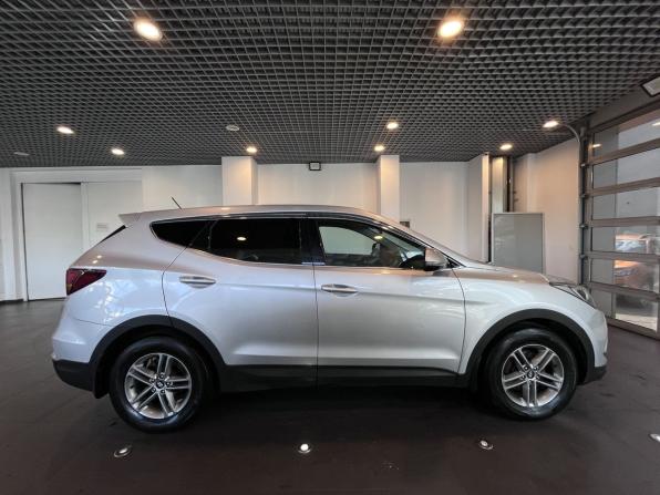Hyundai Santa Fe III Рестайлинг с пробегом 2016 года, цена 2 250 000 рублей, 151455 км, внедорожник, Автокод Объявления