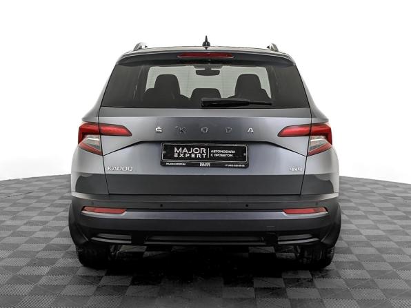 Skoda Karoq I с пробегом 2022 года, цена 2 850 000 рублей, 98480 км, внедорожник, Автокод Объявления
