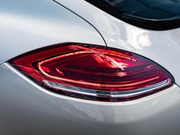 Porsche Panamera I с пробегом 2013 года, цена 3 045 000 рублей, 137131 км, лифтбек, Автокод Объявления