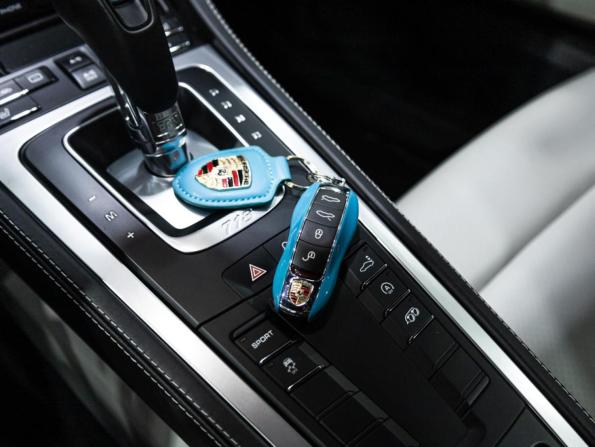 Porsche Cayman III 718 (982) с пробегом 2018 года, цена 6 999 000 рублей, 16364 км, купе, Автокод Объявления