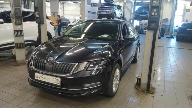 Skoda Octavia III (A7) Рестайлинг с пробегом 2018 года, цена 1 480 000 рублей, 113630 км, лифтбек, Автокод Объявления