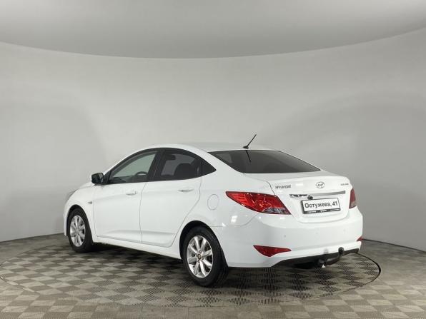 Hyundai Solaris I Рестайлинг с пробегом 2015 года, цена 1 100 000 рублей, 118419 км, седан, Автокод Объявления