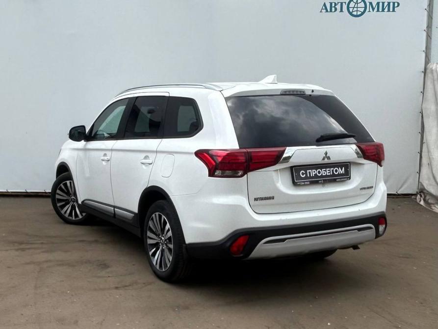 Mitsubishi Outlander III Рестайлинг 3 Москва  - изображение 6